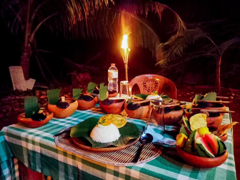 Experience The Comforts Of An Amazing Treehouse Sigiriya Eksteriør billede