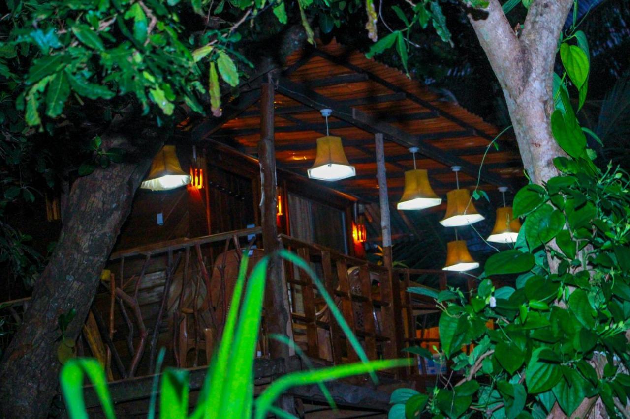 Experience The Comforts Of An Amazing Treehouse Sigiriya Eksteriør billede