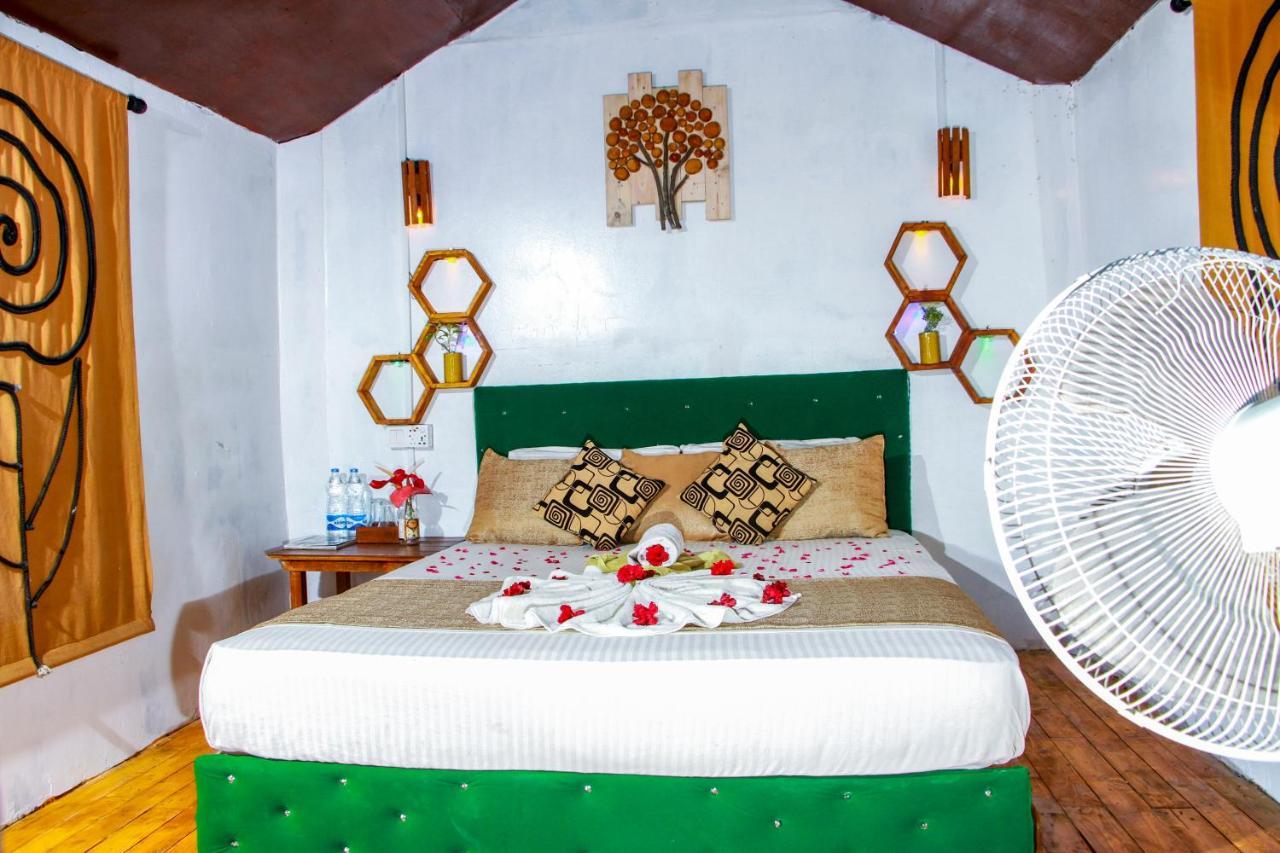 Experience The Comforts Of An Amazing Treehouse Sigiriya Eksteriør billede