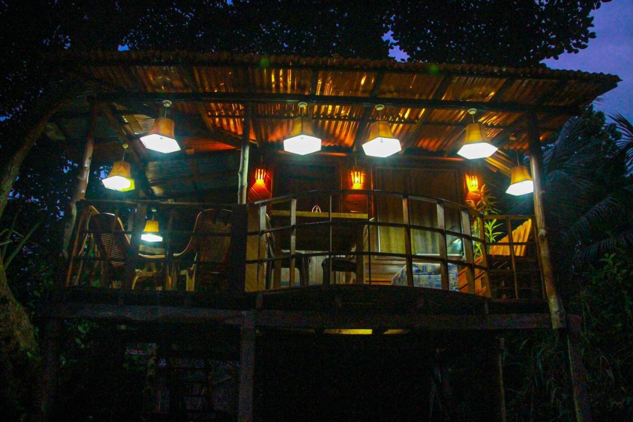 Experience The Comforts Of An Amazing Treehouse Sigiriya Eksteriør billede
